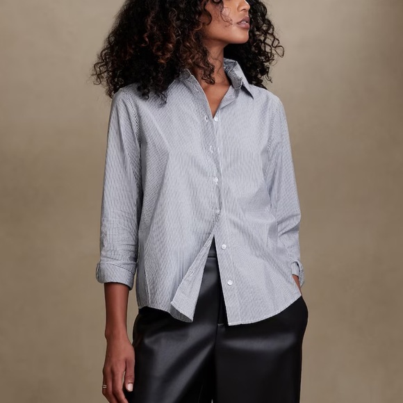 Banana Republic Tops - Banana Republic striped poplin shirt